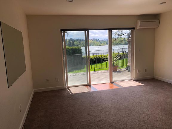 2nd image of 1550 SE Lava Dr APT 21