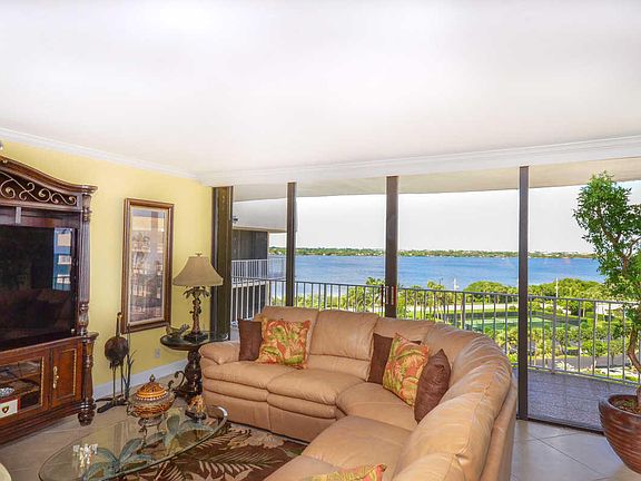 4th image of 3400 S Ocean Boulevard #7-C-Ii