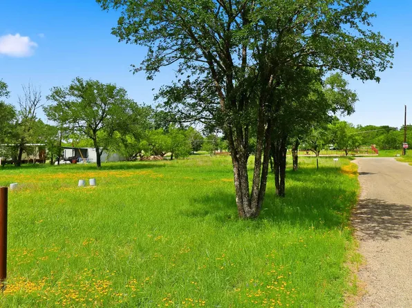 1505 Glen Forest, Granite Shoals, TX 78654