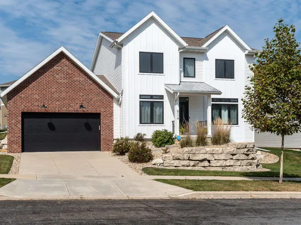 9114 Silverstone Ln, Verona, WI 53593