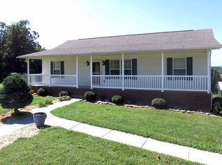 3418 Red Dr, Morristown, TN 37814