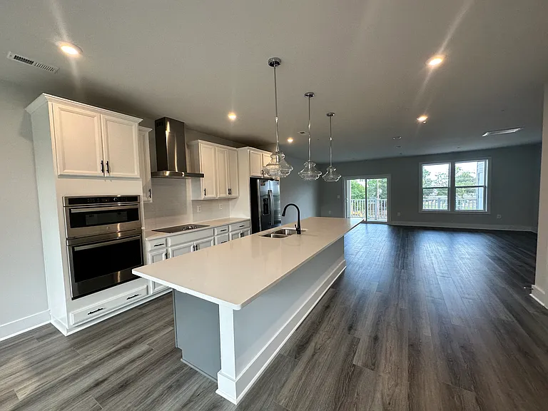 803 Birchwood Hill Pl #BB — Photo 5