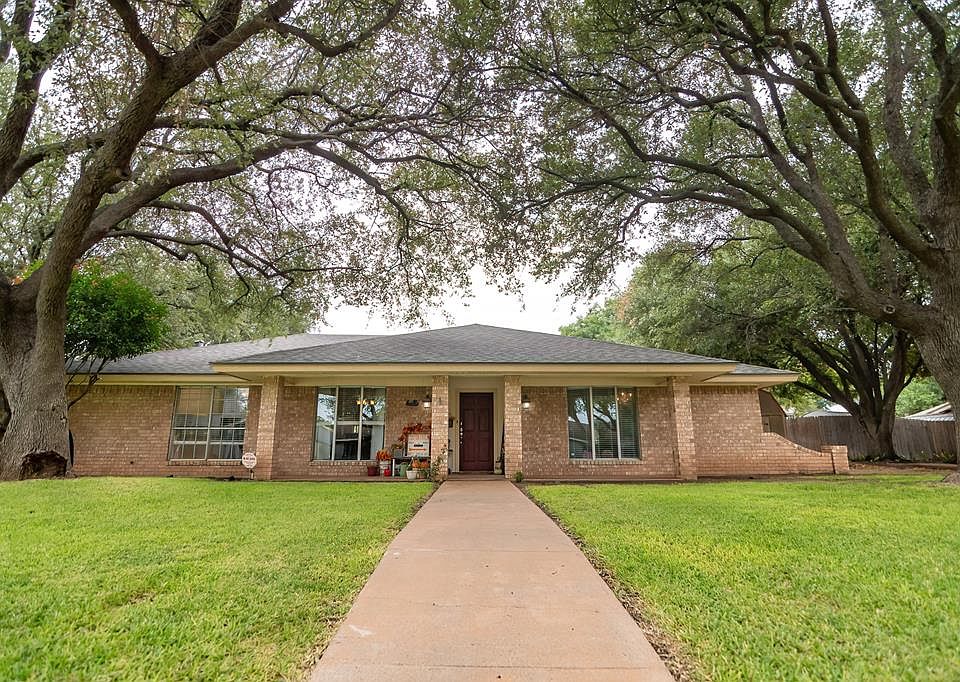 1st image of 2725 Palo Duro Dr