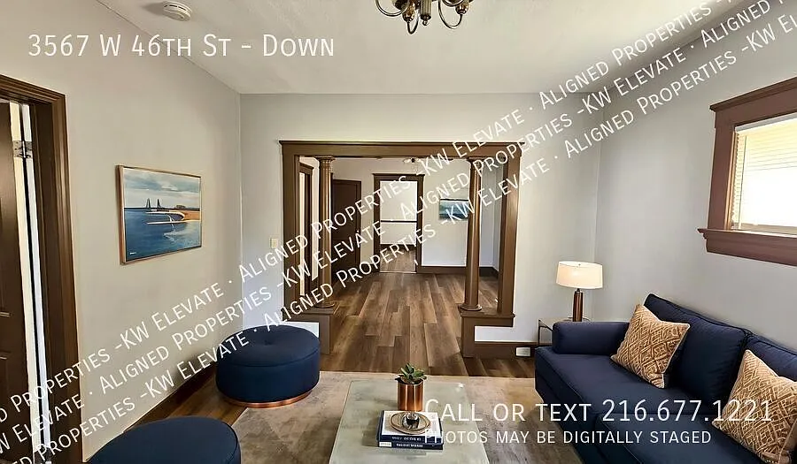 Beautifully Restored 2 Bedroom + Bonus Room First Floor Living in Cleveland! — Photo 4