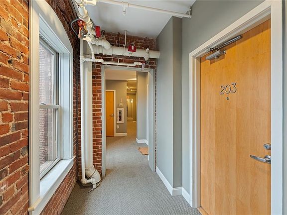 5th image of 755 Westminster St Unit 203