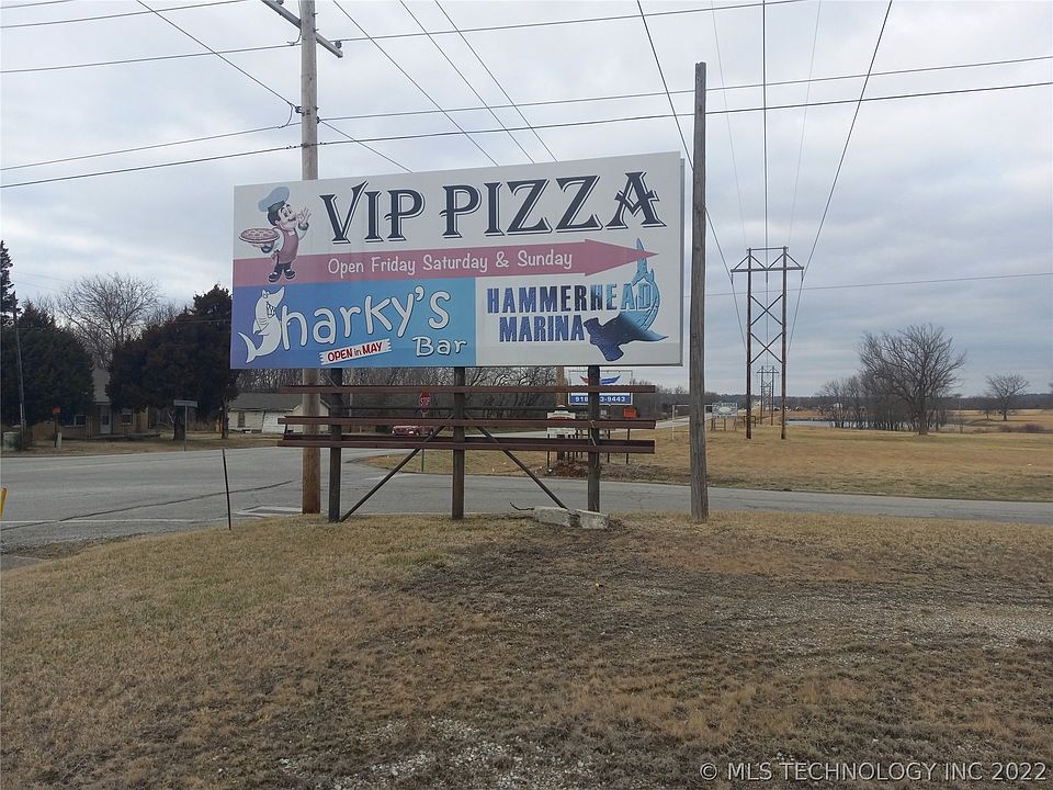 2nd image of 82 Highway