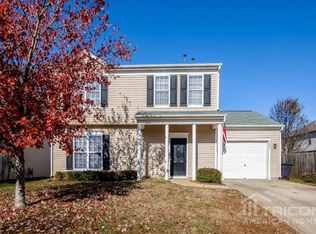 9231 Aloysia Ln, Charlotte, NC 28269