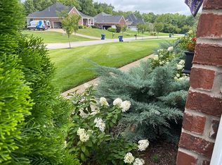 3039 Fallen Wood Ln, La Grange, KY 40031