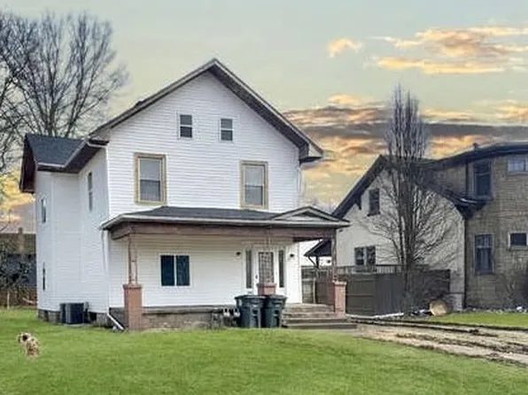 506 Woodlawn Rd, Steubenville, OH 43952