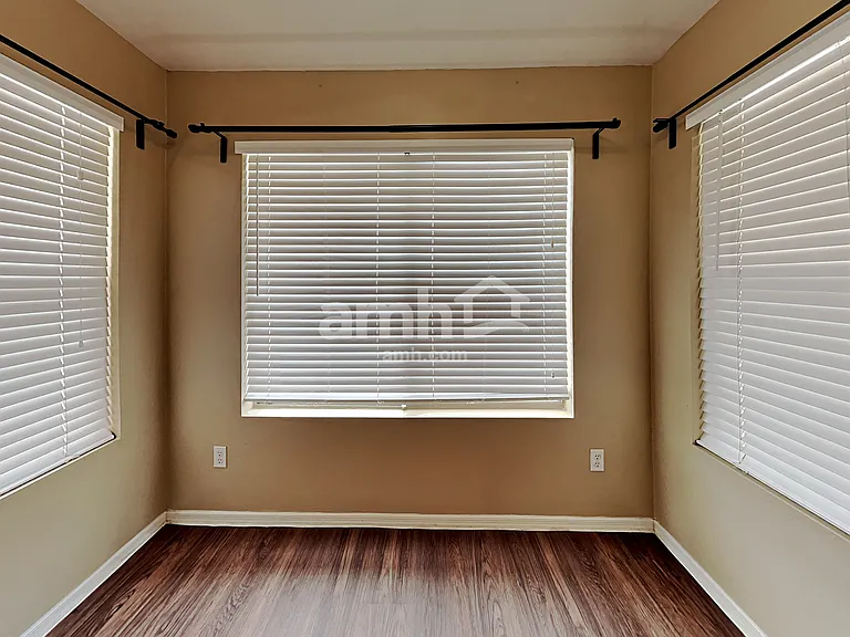 2137 S 155th Dr — Photo 5