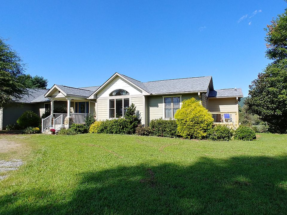 front side with bedroom deck