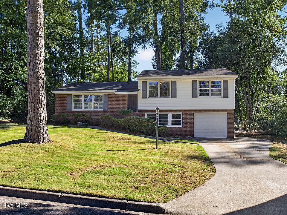 1st image of 2920 Hampshire Drive