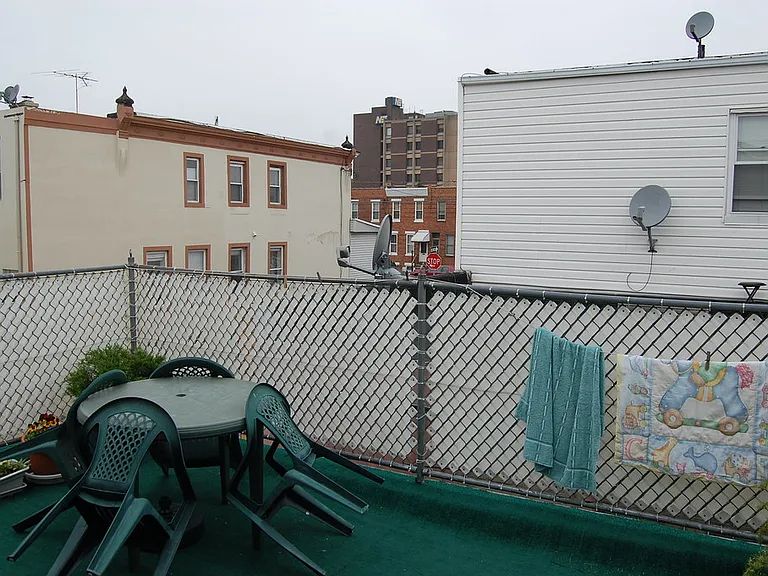 3246 Cedar St #B — Photo 3