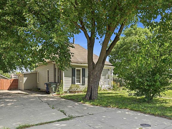 4th image of 245 Illinois St