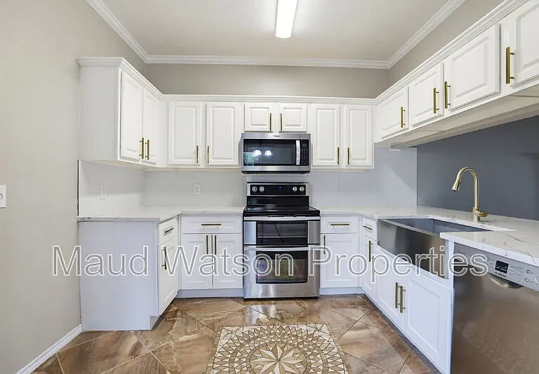 21810 Goldcrest Run — Photo 5