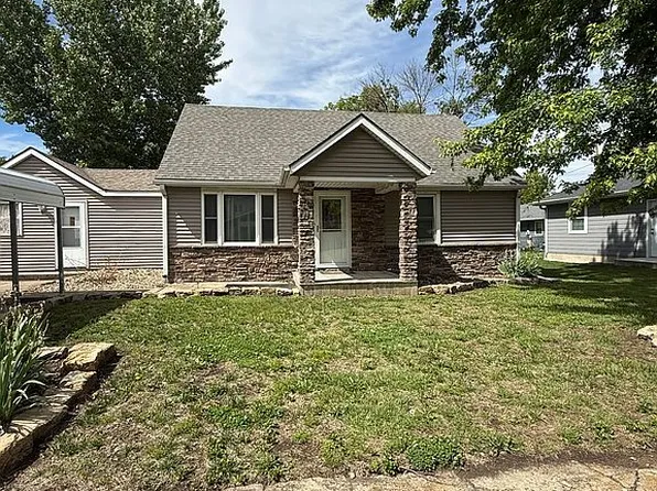 707 Amador St, Seneca, KS 66538