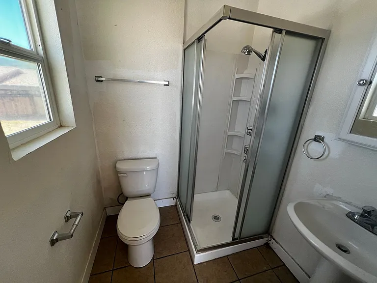 6104 Chia Ave — Photo 24
