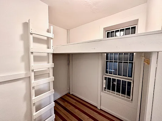 Rented by Corcoran | media 10