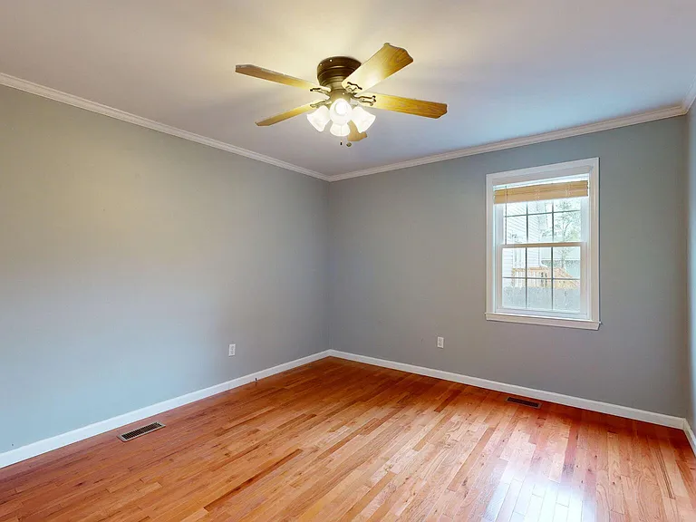 221 Salty Shores Rd — Photo 26