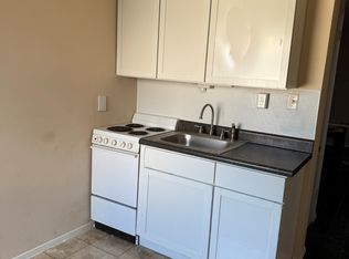 1004 N 6th St APT B, Reading, PA 19601