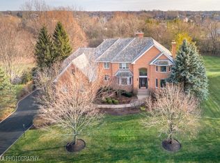 117 Hillshire Dr, Inverness, IL