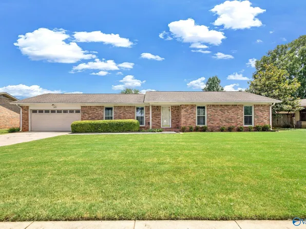 2205 Auburn Dr SW, Decatur, AL 35603