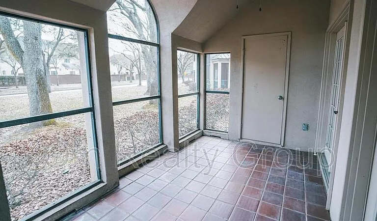 4144 Greystone Way #104 — Photo 11