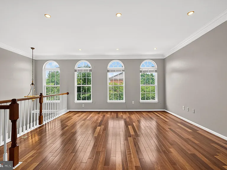 6805 Oregano Ln — Photo 12