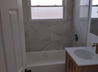 3 N 4th Ave APT 4A, Maywood, IL 60153