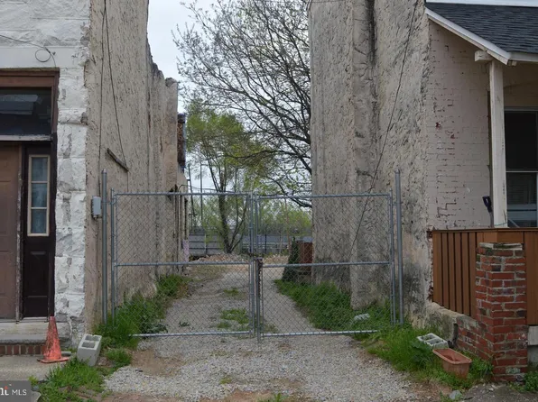 4636 Paschall Ave, Philadelphia, PA 19143