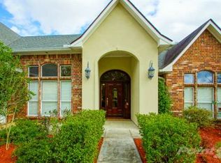 10250 Harrell Ln, Denham Springs, LA 70726