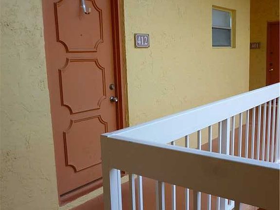 4th image of 7830 Camino Real #K-412