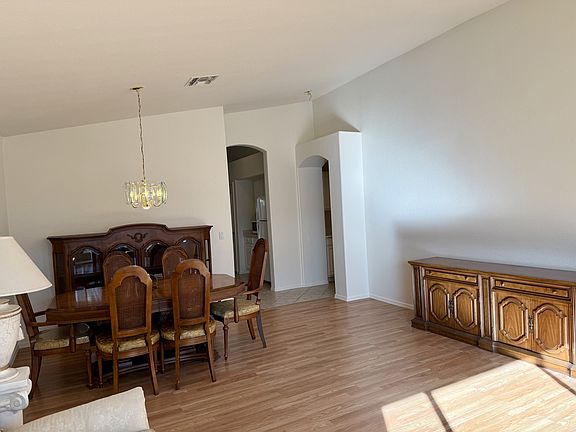 Entry/Dining Room