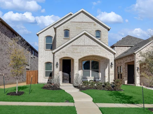 177 McCartt Dr, Lewisville, TX 75067