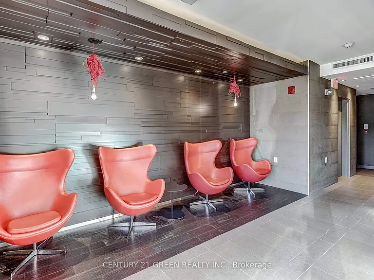 5025 Harvard Rd #109 — Photo 5