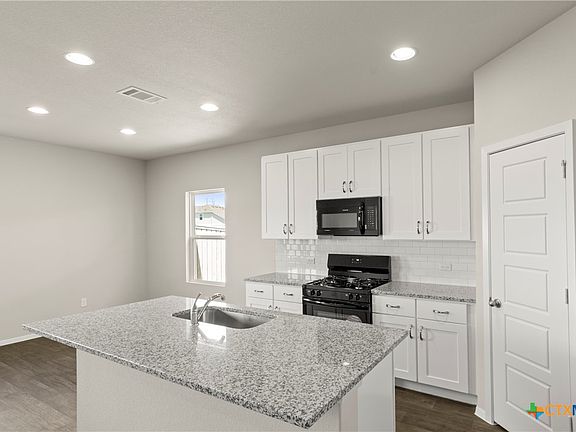 4th image of 1211 Teychas Dr