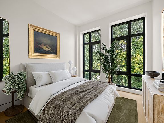 4th image of 259 Halsey St #4R
