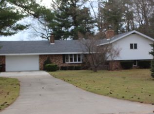 2877 W Webster Rd, Montague, MI 49437