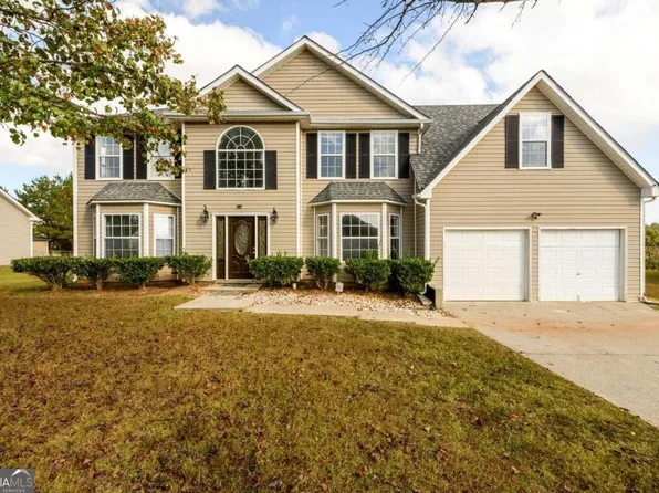 690 Lakewater View Ln, Stone Mountain, GA 30087