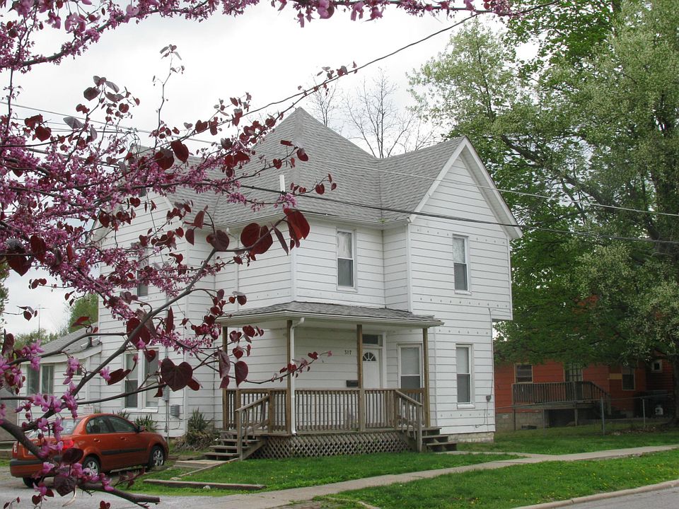 1st image of 307 W Elm St
