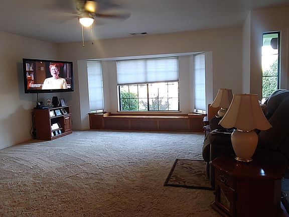 4th image of 3120 Driftstone Dr