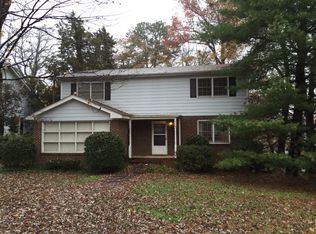 2104 Fairview Rd, Raleigh, NC 27608