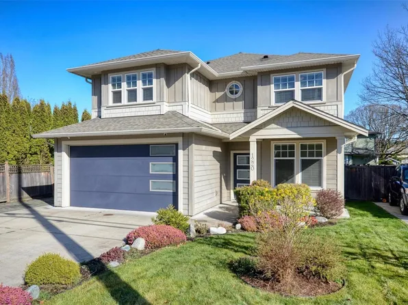 1220 Marchant Rd, Central Saanich, BC V8M 1G4