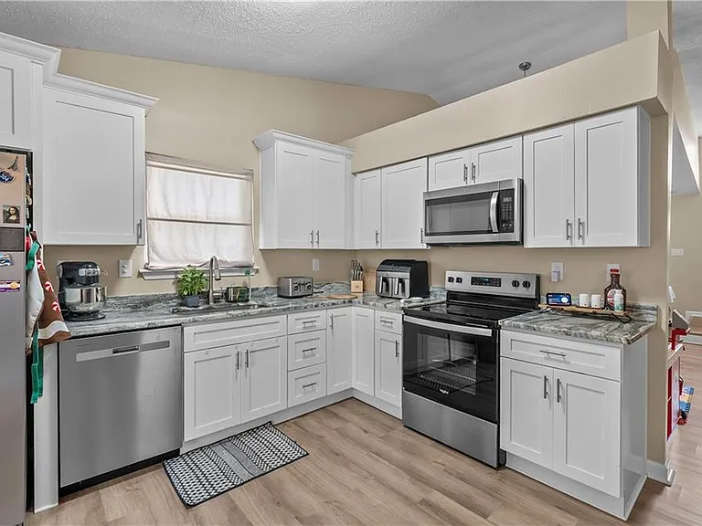 3852 Danville Ct — Photo 13