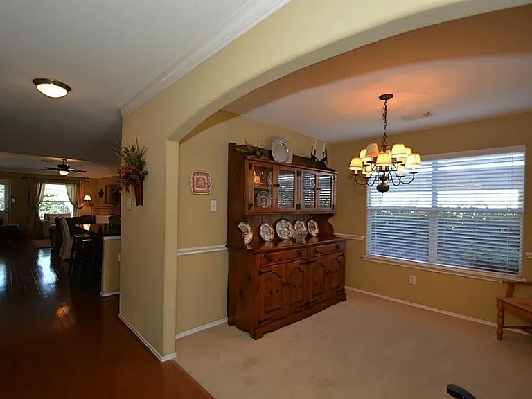 26510 Forest Pine Ln — Photo 2