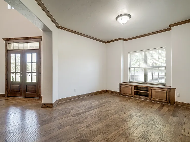 22525 Lindy Ter — Photo 23