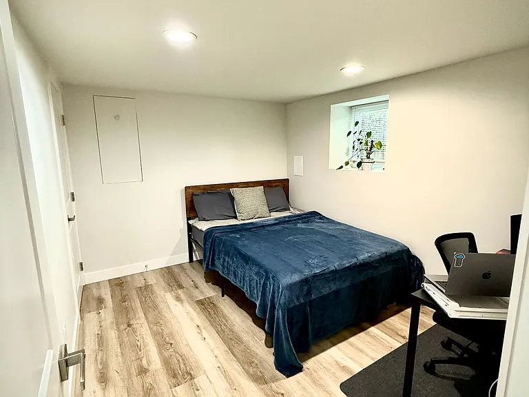 9746 Phinney Ave N #2 — Photo 7