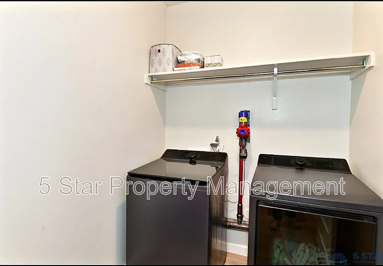 15237 Ambition Ave — Photo 35