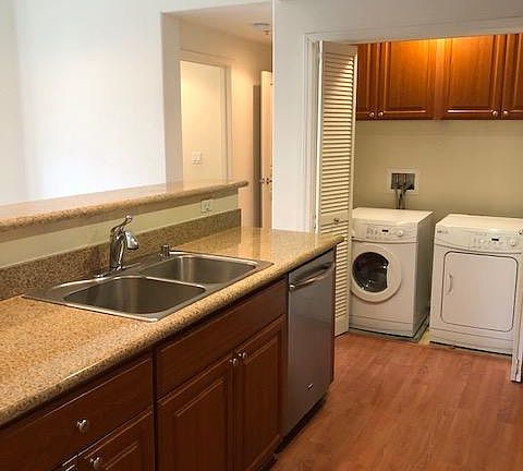 5th image of 1883 Agnew Rd Unit 431