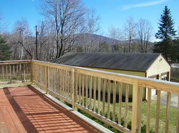 88 Markwell Ln, Mount Holly, VT 05758